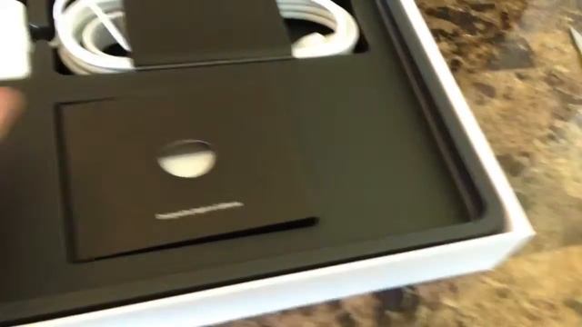 "Apple MacBook Air Unboxing" Mid 2013 Refresh смотреть онлайн