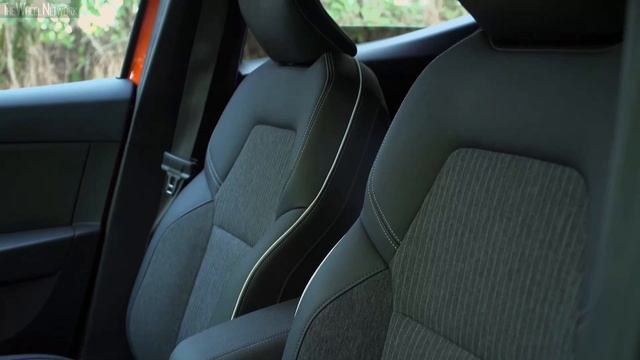 2020 Renault Clio Intens Interior смотреть онлайн
