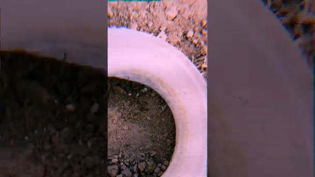 Обзор землянки,,, (тут есть печка? смотреть онлайн