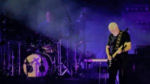 Pink Floyd - Comfortably Numb Solo Backing Track (1 & 2)