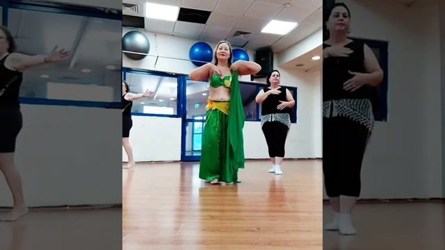 Oriental Dance. Workout for beginners// Урок Восточного Танца для начинающих// שיעור ריקודי בטן смотреть онлайн