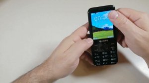 Philips e580 - кнопочник дороже смартфона. Что он может?