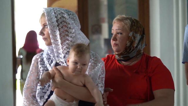 крещение в храме города Зеленокумска, 30 июня 2021 г. смотреть онлайн