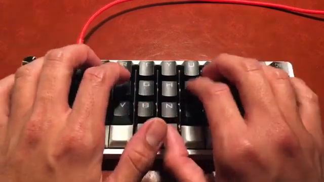 Planck Keyboard with lubed Cherry MX blacks demo смотреть онлайн