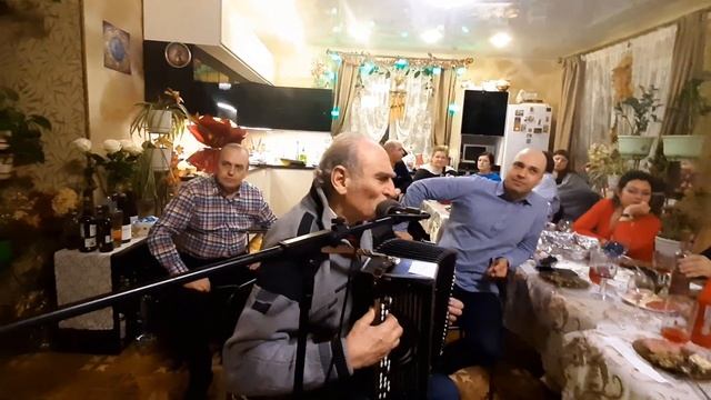 ?ДЕНЬ ?РОЖДЕНИЯ! У друга ДЕНЬ РОЖДЕНИЯ! Песни, танцы и веселье! И снова музыкальная гостиная! смотреть онлайн