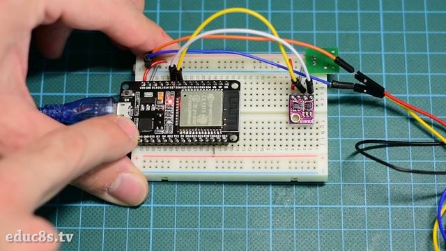 ESP32 WiFi Weather Station Project with a Nextion Display and a BME280 sensor смотреть онлайн