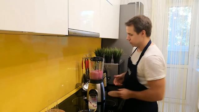 Смузи Малиновый/Быстро и полезно смотреть онлайн