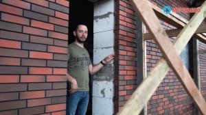 Клинкерный кирпич в отделке газобетона: стильно, ярко, легко.