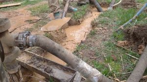 СКВАЖИНА НА ПЕСОК СТАВИМ СЛИВНОЙ КЛАПАН НА НАСОС