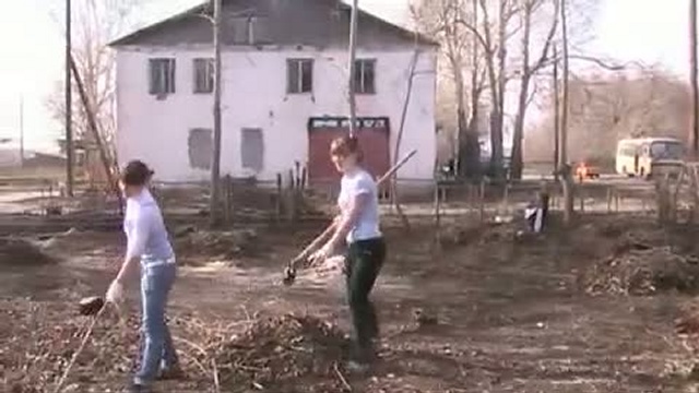 Субботник в школе