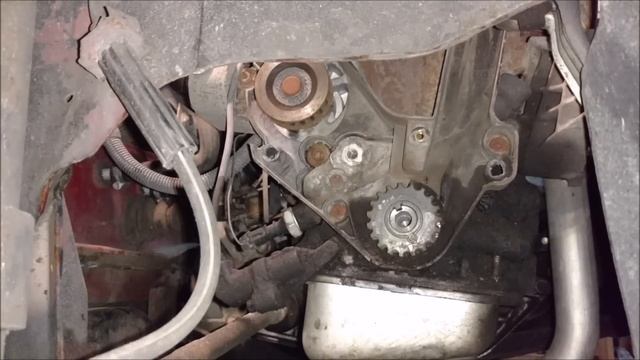 Opel Astra F 1995 1.4 - wymiana rozrządu, pompy wody i termostatu смотреть онлайн