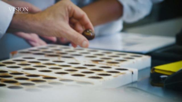 A chocolate academy in Dubai смотреть онлайн