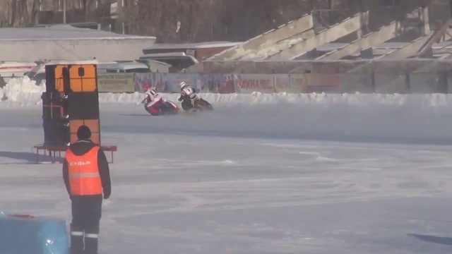 Мотогонки на льду Кубок России 25.01.2014 смотреть онлайн