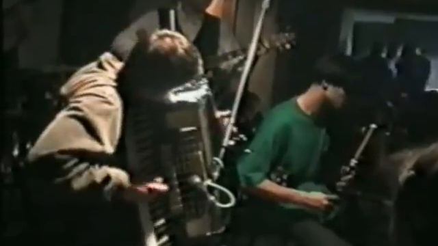 Концерт фолк-группы Puck&Piper (2000.02.04) смотреть онлайн