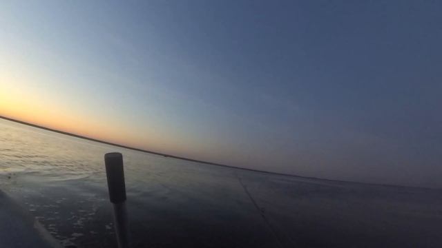 ПРИЕХАЛ ДРУГ С ВОРКУТЫ!ВЕЗЕМ НА РЫБАЛКУ!РЯСНОЙ ЛИМАН ЧАСТЬ 1 смотреть онлайн