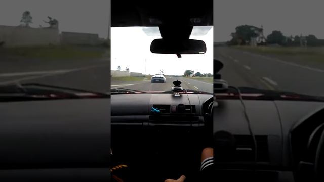 Mazda 3 MPS vs Lambo смотреть онлайн