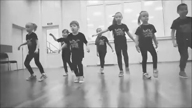 Школа танцев Dance Traffic смотреть онлайн