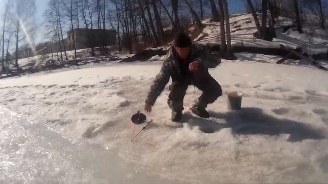 Щука на жерлицы! Закрытие сезона 2016 - 2017. смотреть онлайн