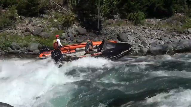 SOLAR 470 Jet tunnel RIB ! Testing/riding in Mountain Altay (Sumulta creek) смотреть онлайн