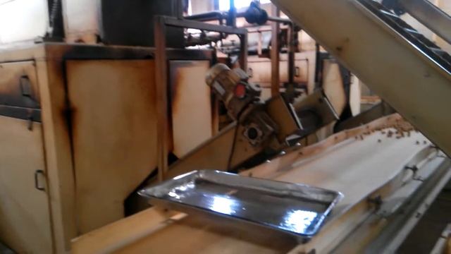 Обжарка в плоской печи смотреть онлайн