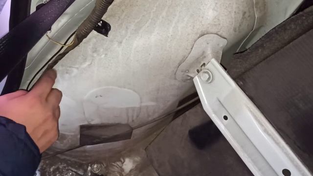 Cómo instalar CÁMARA DE REVERSA EN EL AUTO | TIIDA смотреть онлайн