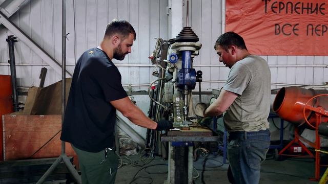 Дедуля 1955 года в работе смотреть онлайн