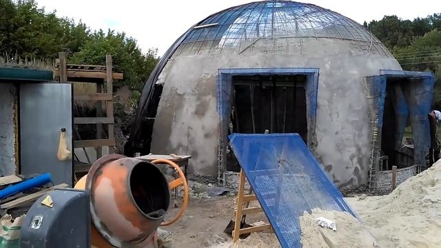 Купольный дом своими руками. Монолитный купол с помощью хоппер ковша. смотреть онлайн