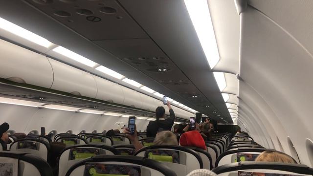 НОВЫЙ ГОД 2023 на борту самолёта S7 ✈️ СОЧИ - МОСКВА смотреть онлайн
