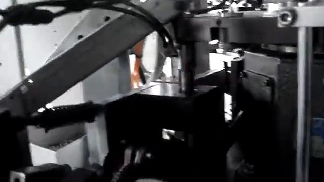 Производство зажигалок4 смотреть онлайн