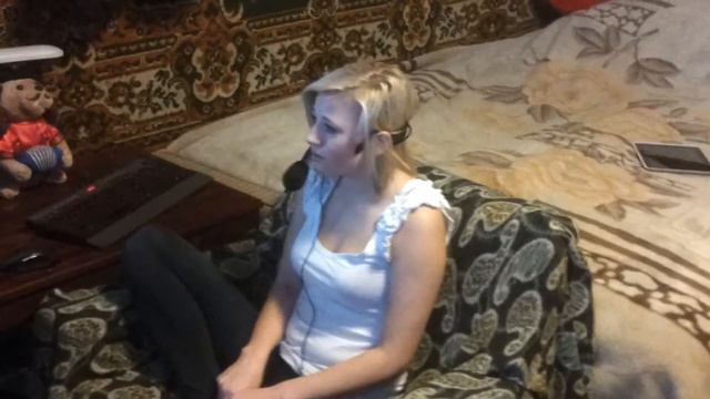 Моя доча поёт 2 Лети пёрышко, через полюшко. смотреть онлайн