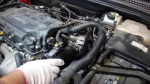 OPEL ASTRA 2013г бензин 1,4 Турбо АКПП пробег 90 тыс.  Течь системы охлаждения.