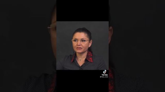 Мужчине не нужна соперница! Мужчина ищет расслабление вдохновение покой! не воюйте с мужчинами смотреть онлайн