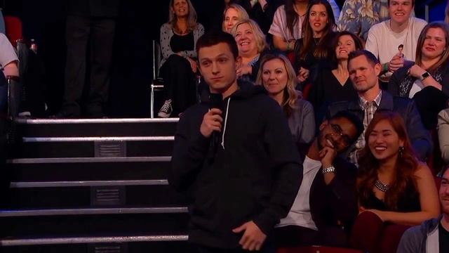 Крис Пратт подыгрывает Том Холланда смотреть онлайн