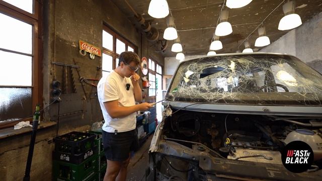 VW Bus T4 2.5 Liter 5 Zylinder Projekt | Anleitung: So baut man KEINE Frontscheibe aus ! | Teil 2 смотреть онлайн