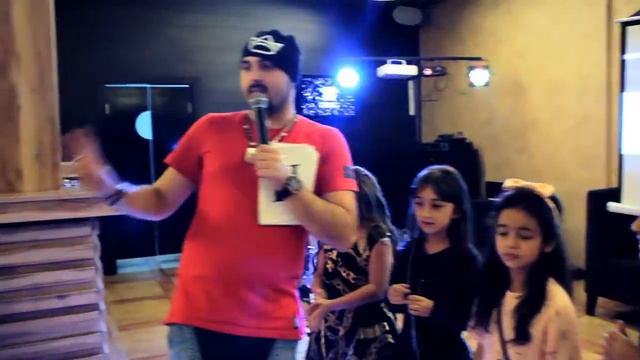 Mr White Prazdnik.az Baku смотреть онлайн