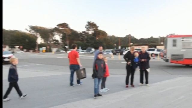 «Вокруг Света с мячом» часть 1 (США) Сан-Франциско, Мост Золотые ворота. смотреть онлайн
