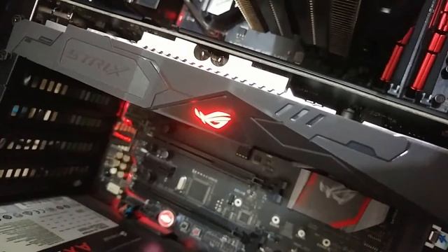 ASUS ROG STRIX-GTX1050TI-O4G-GAMING AURA:Breathing смотреть онлайн