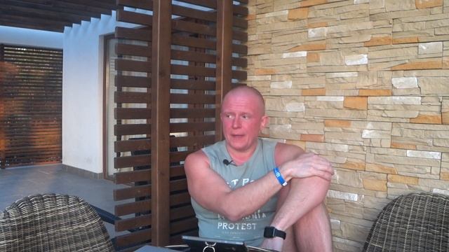 Крым. Стоит ли ехать на Азовское, на Казантип смотреть онлайн
