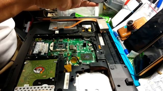 Ноутбук MSI MS-16G1профилактика системы охлаждения. смотреть онлайн