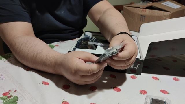 Unboxing - Intel Core I5 9600K e Asrock B365M смотреть онлайн