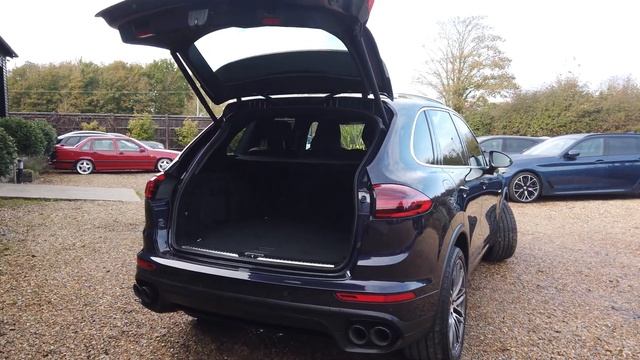 Porsche Cayenne V8 S Diesel Tiptronic registered April 2017(17) finished in Purpurit Metallic смотреть онлайн