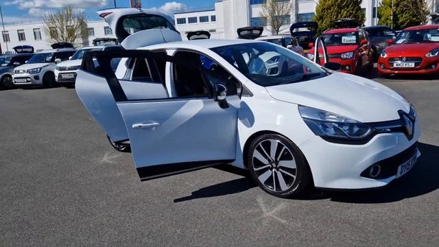 Renault Clio 0.9 TCe Dynamique S MediaNav Euro 5 (s/s) 5dr - DY15XYM - 43,876 miles смотреть онлайн