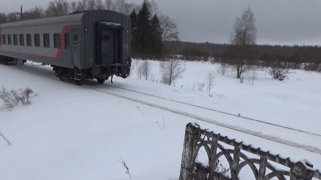 ТЭП70-0555 с пригородным поездом №6691 Бологое-Осташков Тверская обл. Россия 2017 смотреть онлайн