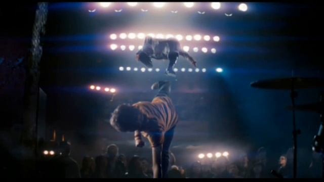 Scott Pilgrim - Invaders Must Die смотреть онлайн