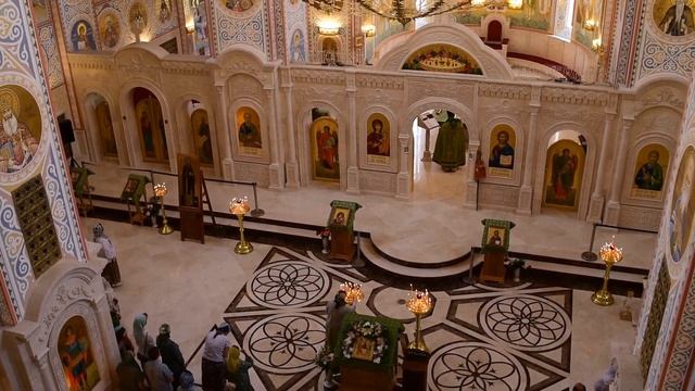 В ПРАЗДНИК СВЯТОЙ ТРОИЦЫ смотреть онлайн