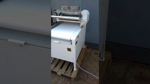 Видео работы машины для раскатки теста МРТ 60М