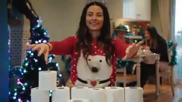 Staying Home For Christmas смотреть онлайн