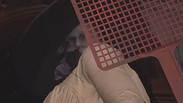 Spanking thicc Lady Dimitrescu Resident evil 8 gameplay смотреть онлайн