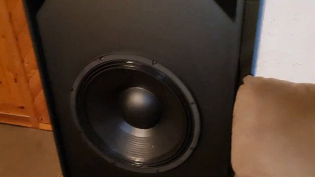 Cerwin-Vega! TS42, QSC 21", CVP2153 hardstyle смотреть онлайн