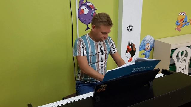И С Бах, "Прелюдия с dur до мажор" смотреть онлайн